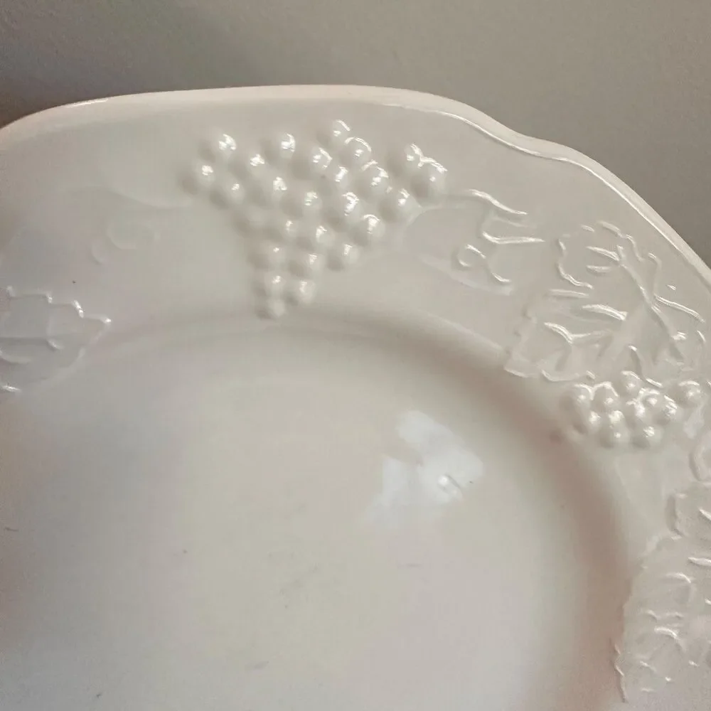 Vtg Indiana Colony Harvest Grape Milk Glass 5 Pc Set Plate Cup Saucer Cream Suga